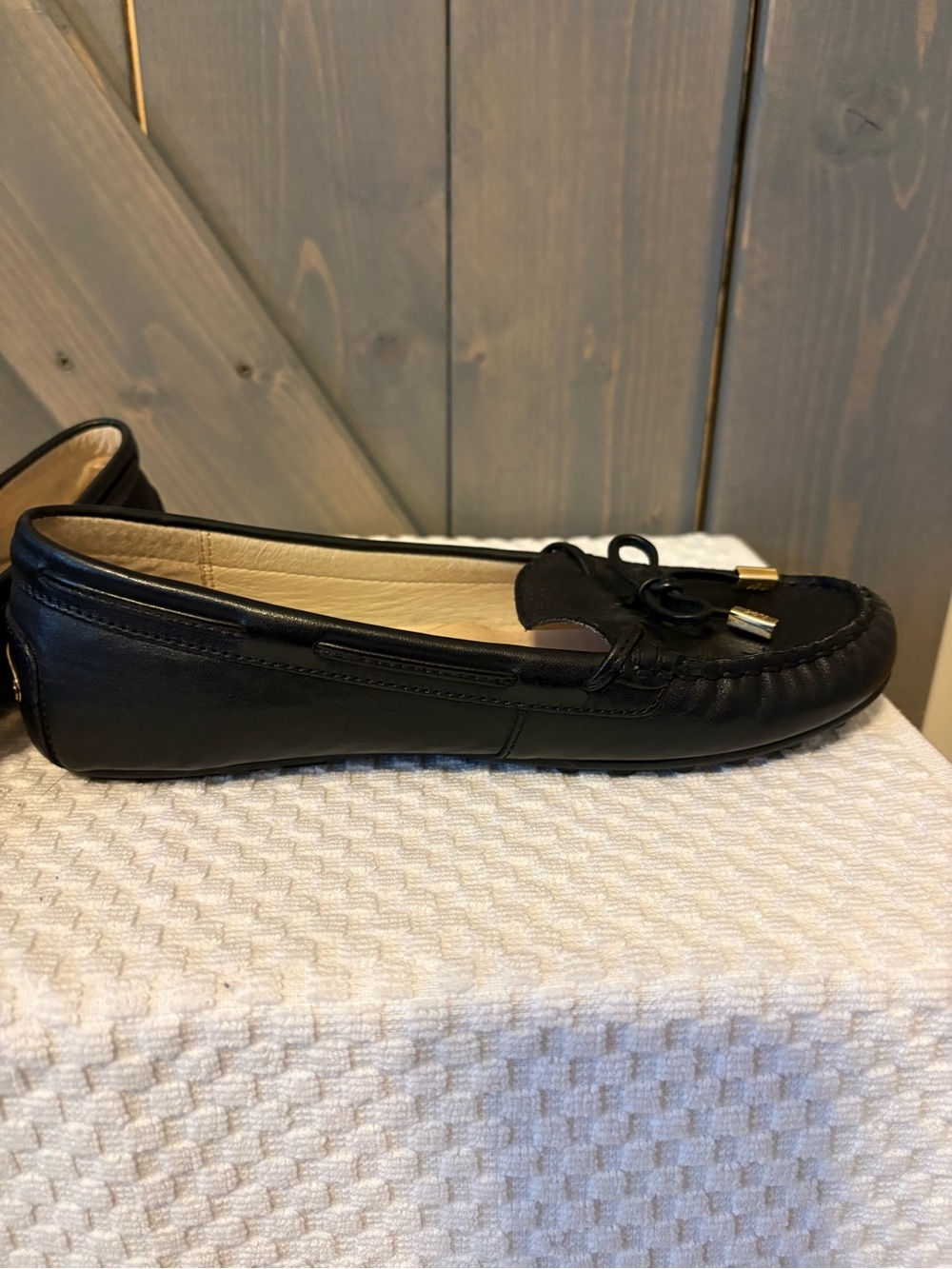 MICHAEL Michael Kors Sutton Black Leather Moccasin Loafers Size 6 - Picture 11 of 13